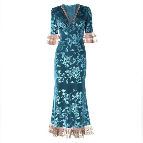 Lait Collection NWT Gwyneth Lace Velvet Maxi Dress in Lake Blue Large Coquette - Picture 3 of 15